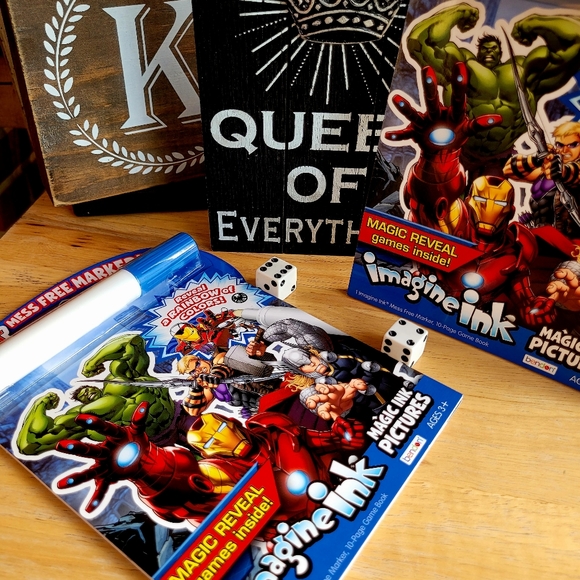 🍭🍭🌈🌈Marvel Comics The Avengers Imagine Ink Activity Book - Picture 3 of 5